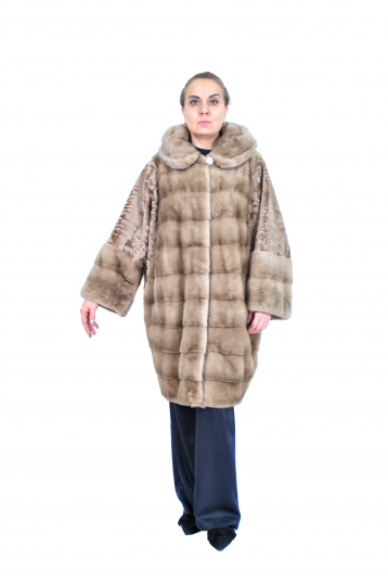 Норковая шуба, цвет бежевый, Летучая мышь с капюшоном и каракулем