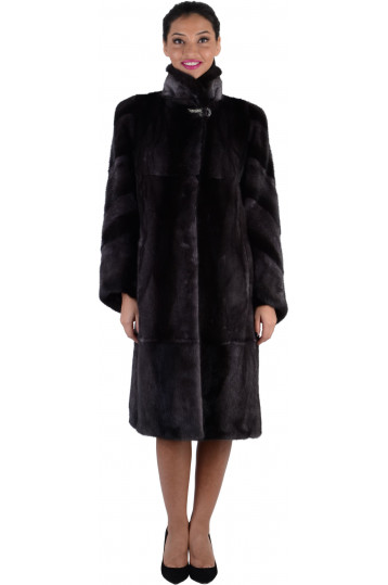 Норковая шуба цвета черного кофе