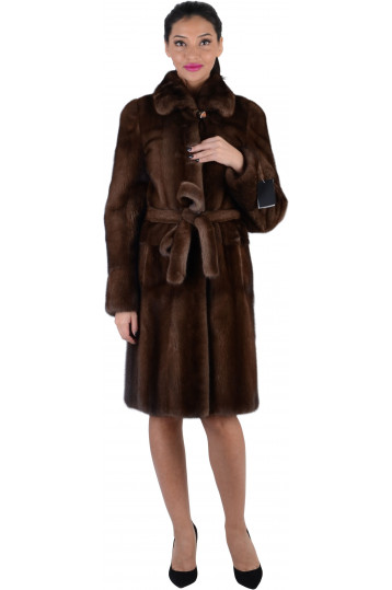 Норковая шуба натурального цвета