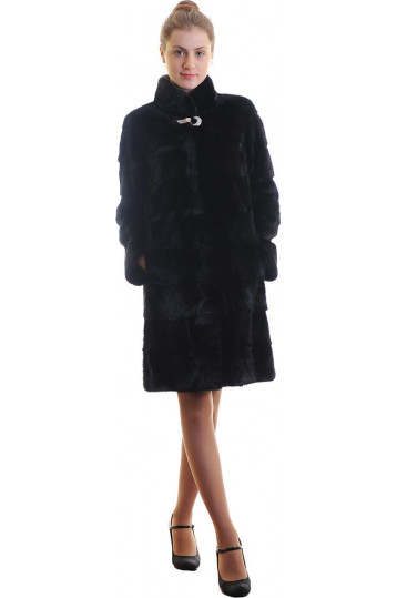 Шуба из норки цвета черный шоколад с воротником