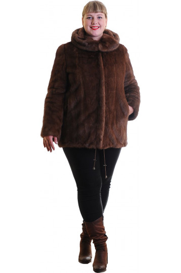 Норковая шубка цвета орех с капюшоном