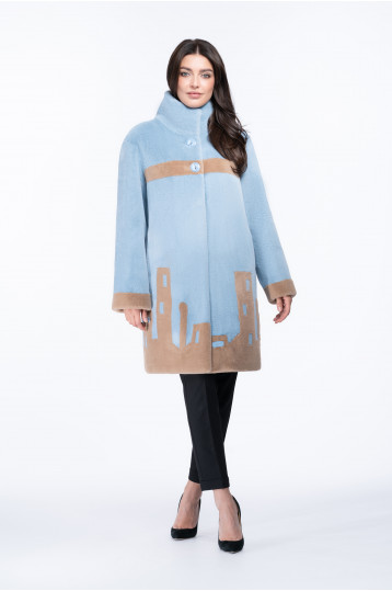 Стильное полупальто из эко меха с воротником