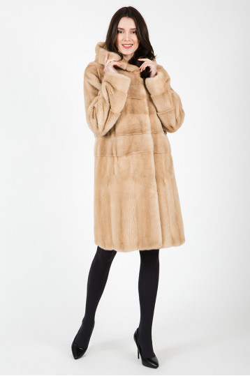 Норковая шуба цвета паломино с капюшоном