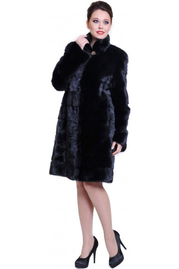 Эффектная черная шуба из норки поперечки