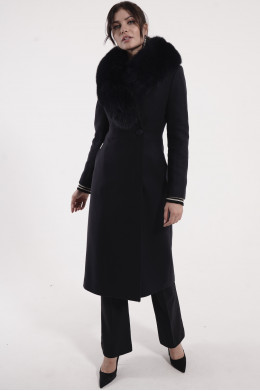 Зимнее шерстяное пальто черно-синего цвета