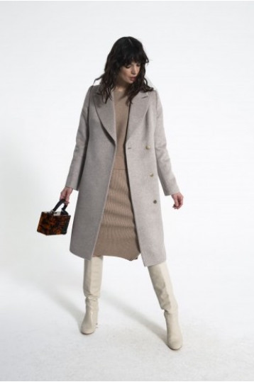 Демисезонное пальто цвета пудры Демисезонное пальто цвета пудры