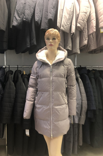 Пуховик серый с капюшоном