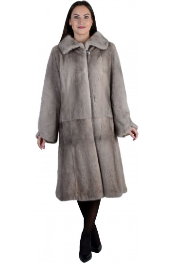 Серая шуба из норки с отложным воротником